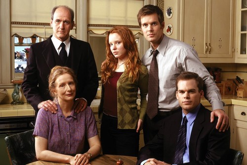 six-feet-under-hbo-alan-ball1[1].jpg