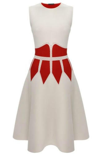 Alexander McQueen Contrast Corset Circle Dress.jpg Alexander McQueen Contrast Corset Circle Dress.jpg