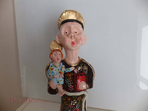 O Santo António de Barcelos O CARTEIRO DA SAUDADE Artesanato Sergipano ~ O Santo António de Barcelos O CARTEIRO DA SAUDADE