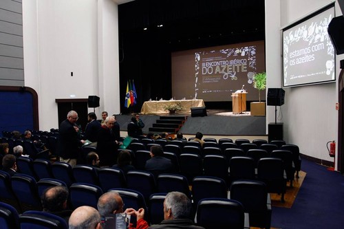 sala cheia.jpg sala cheia.jpg