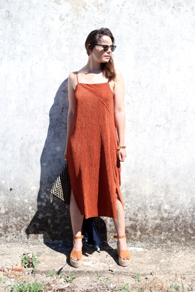 IMG_1050_a.jpg IMG_1050_a.jpg