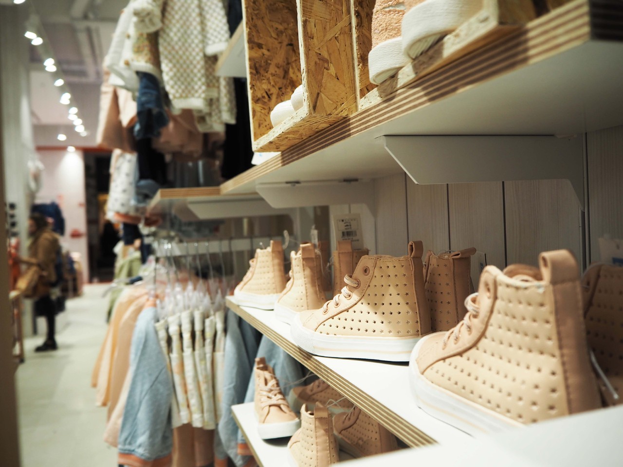 IMG_5491_a.jpg IMG_5491_a.jpg