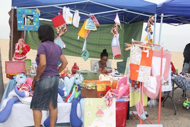 Feira de Artesanato Urbano SAPO Viajar Angola Armario Que Plancha La Ropa ~ Feira de Artesanato Urbano SAPO Viajar Angola